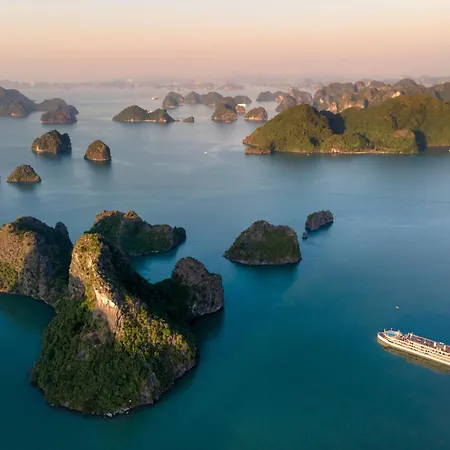 Anstay Marina Hotel Ha Long