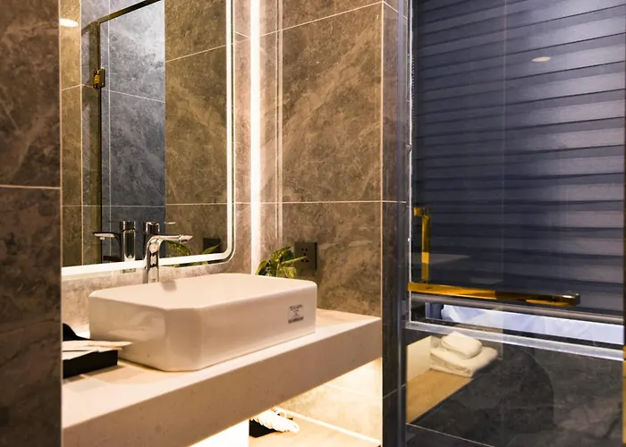 Hotel Anstay Marina 4*