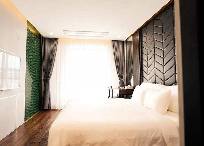 Hotel Anstay Marina Ha Long