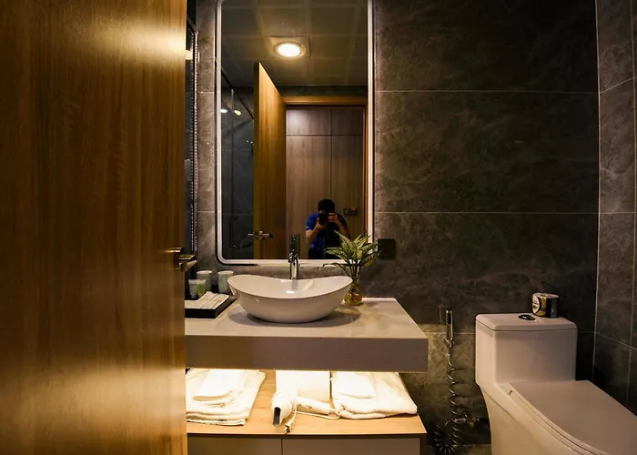Anstay Marina 4* Ha Long