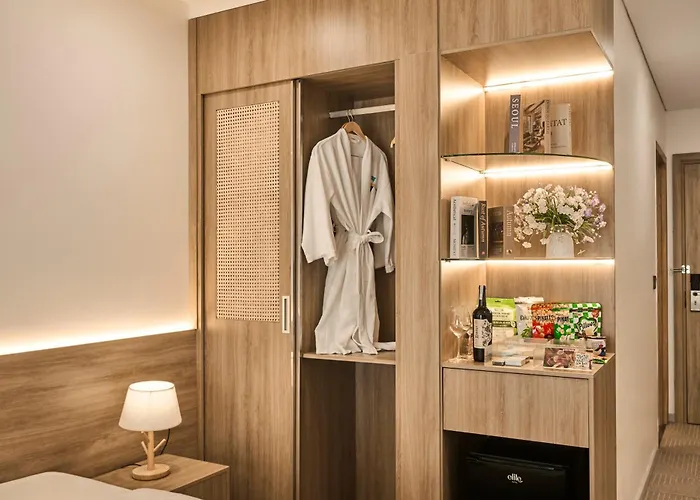 Anstay Marina 4*